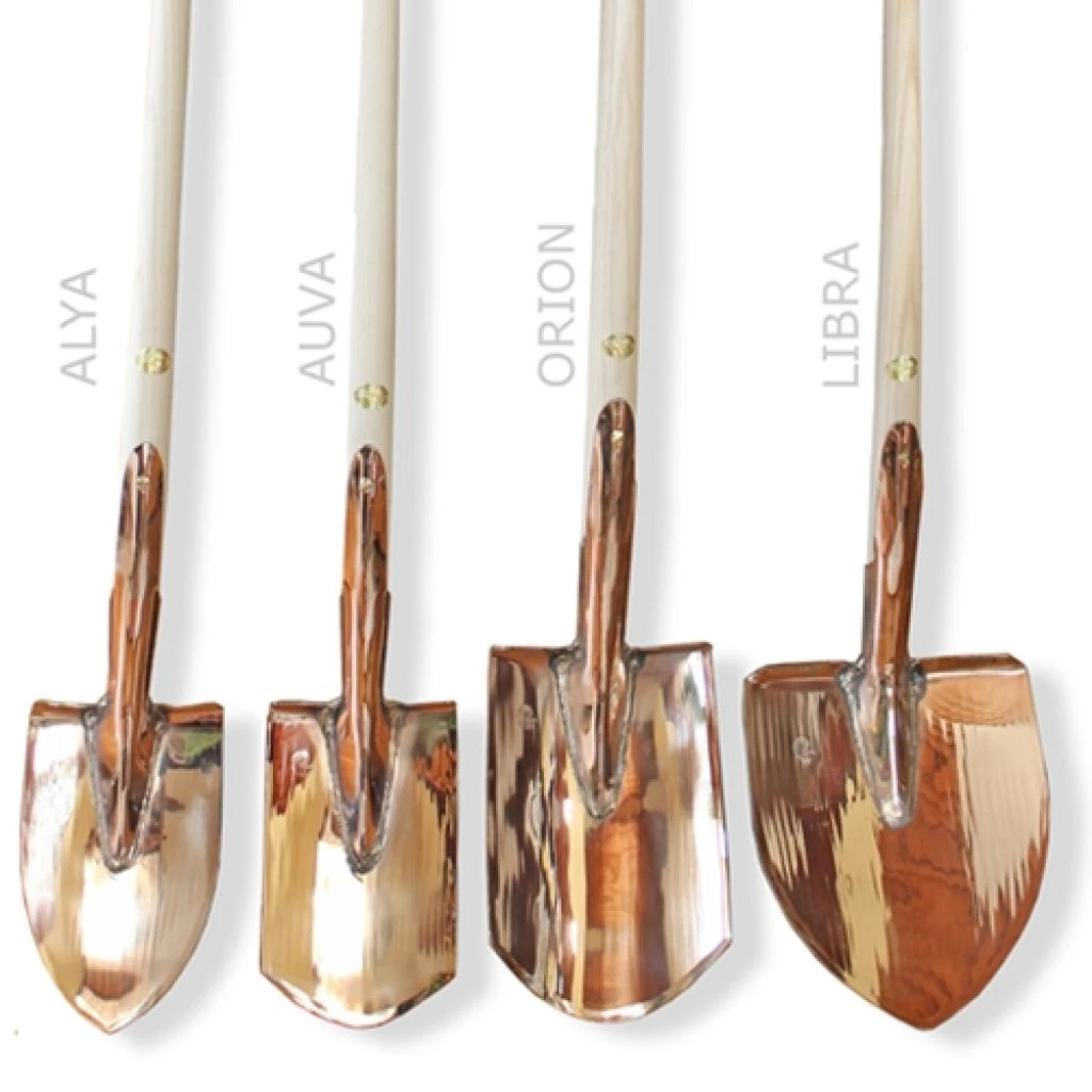 Bêche En Cuivre à Poignée Modèle Orion Marque PKS Bronze 2 Bêche En Cuivre à Poignée Modèle Orion Marque PKS Bronze – Image 2