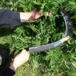 Faucille Manuelle à Broussaille