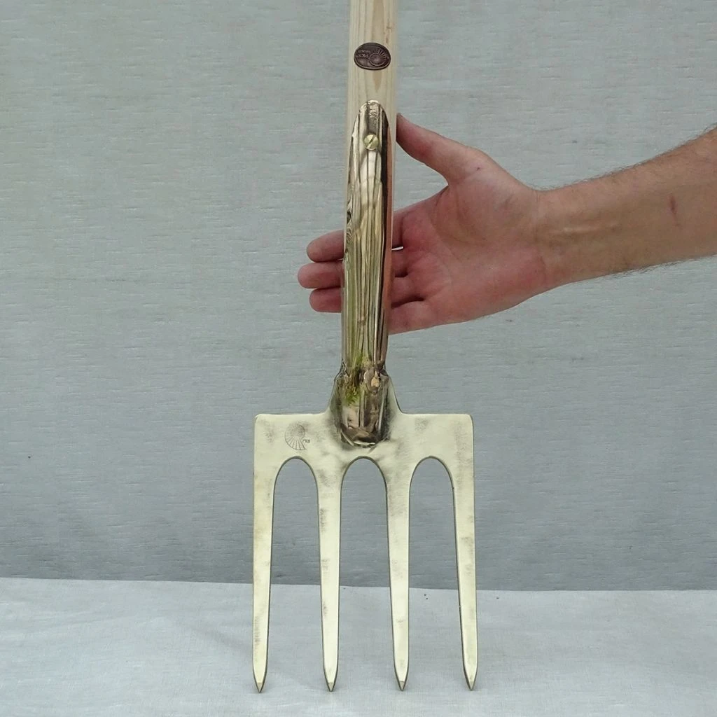 Fourche à Bêcher En Cuivre Modèle Antares - Gamme PKS Bronze 2 Fourche à Bêcher En Cuivre Modèle Antares - Gamme PKS Bronze – Image 2