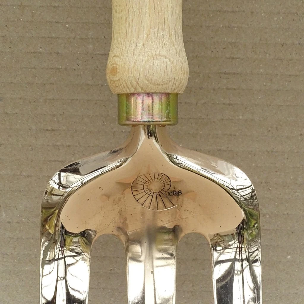 Fourche à Fleurs 3 Dents En Cuivre Modèle Vega Gamme PKS Bronze 4 Fourche à Fleurs 3 Dents En Cuivre Modèle Vega Gamme PKS Bronze – Image 4