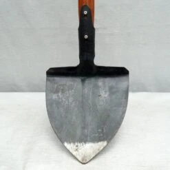 Pelle Bêche En Acier Forgé - Gamme Artisanale Gschwind -Promesse De Fleurs Pelle Beche en acier forge Gamme artisanale Gschwind 99259 3