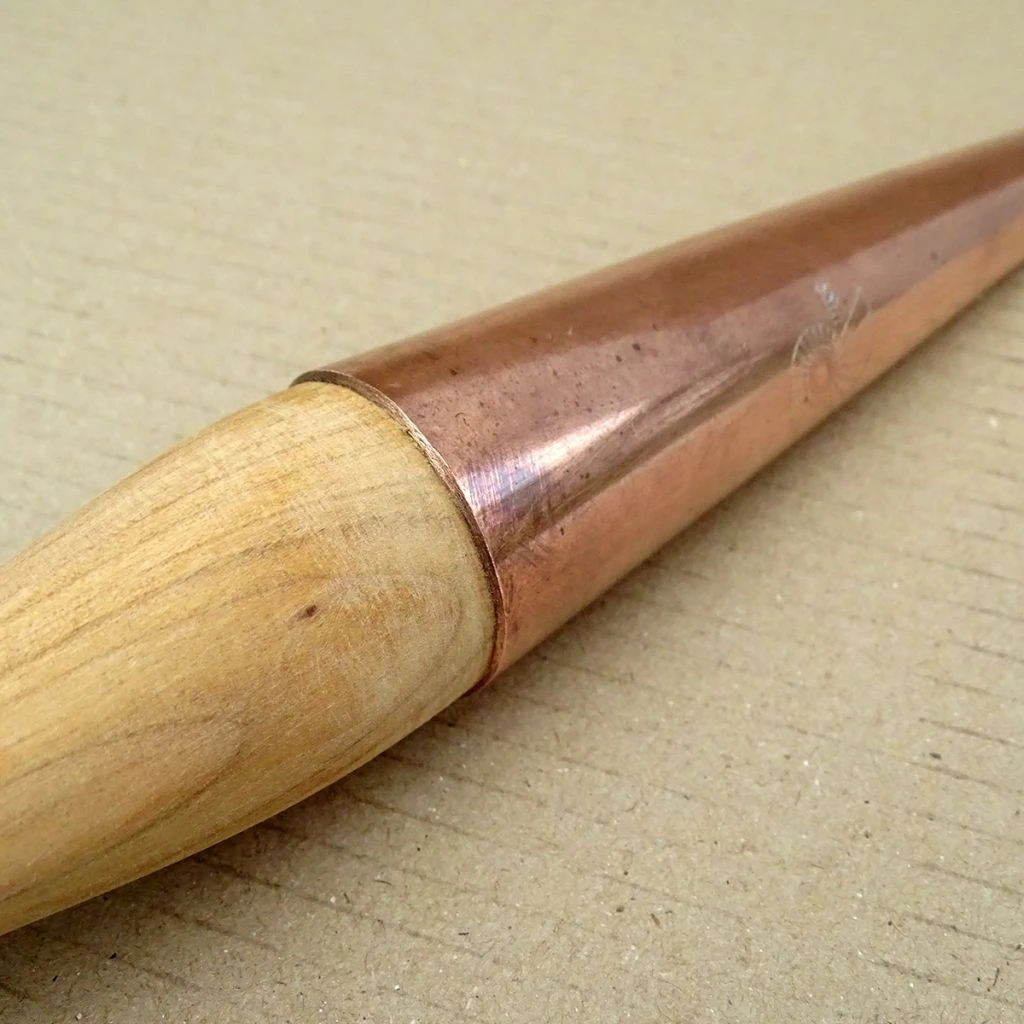 Plantoir à Main En Cuivre Modèle Maia - Gamme PKS Bronze 3 Plantoir à Main En Cuivre Modèle Maia - Gamme PKS Bronze – Image 3